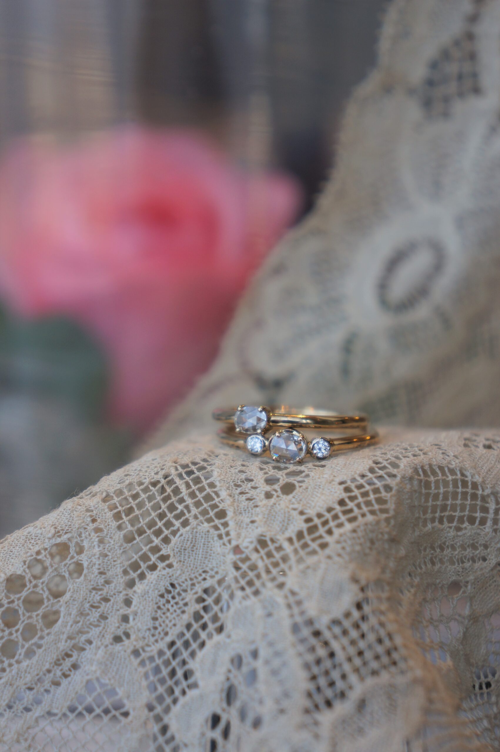 一点ものダイアモンドリング　ご婚約、記念日の贈り物　それぞれに素敵な方のもとへ