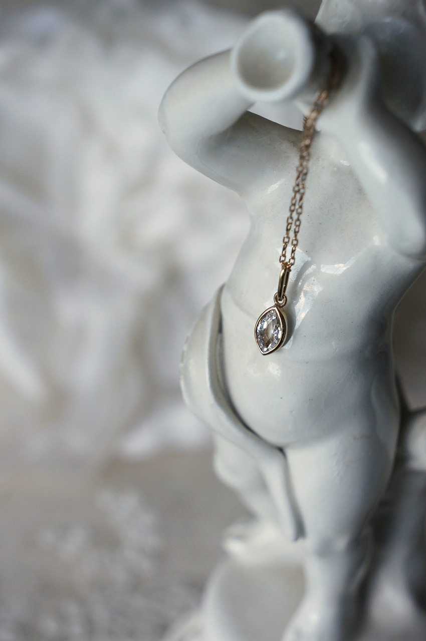 鍛造製法のジュエリー